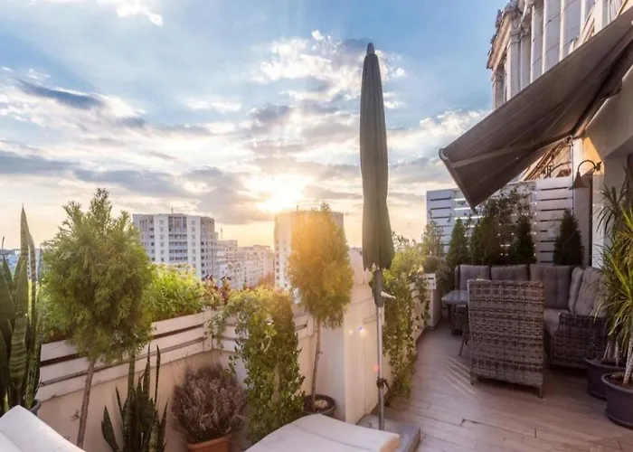 Oasis Penthouse on Calea Victoriei Apartment Bucureşti