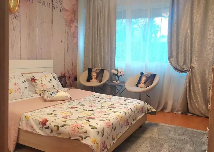 Turquoise Apartment Bucureşti