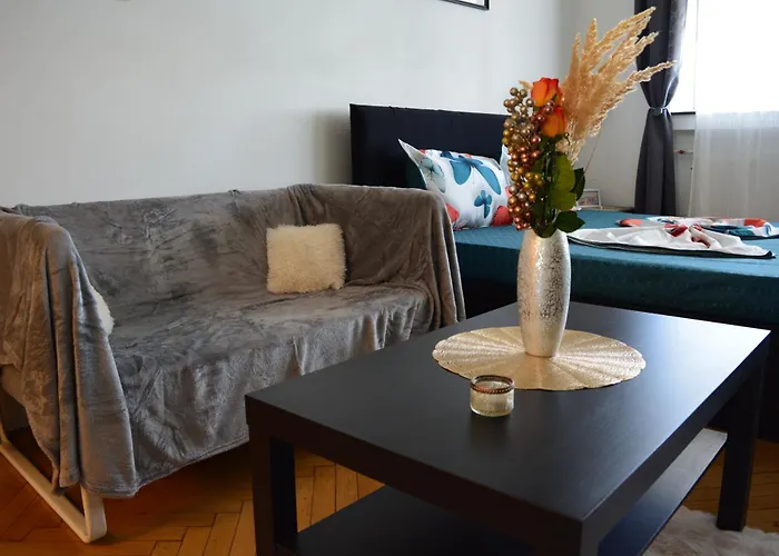 Piața Romană Zone Apartament Bucureşti