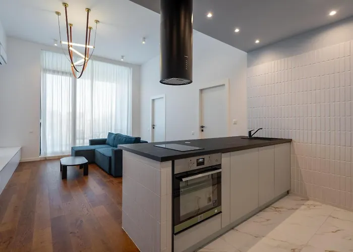Central One Presidential Plus Parking Bucureşti