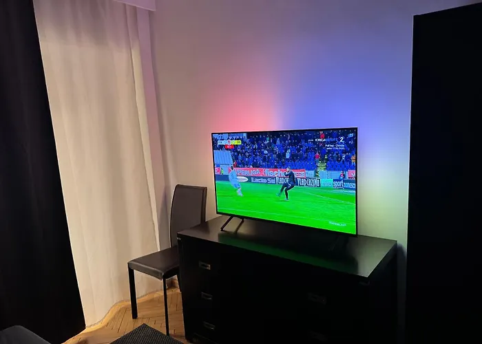 Decebal Apartment Overlooking The Boulevard Bucureşti