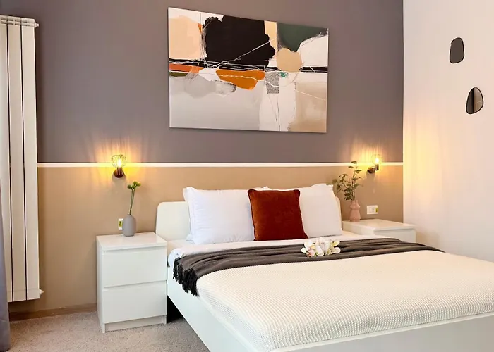 Best Location Old Town - New Studio Bucureşti