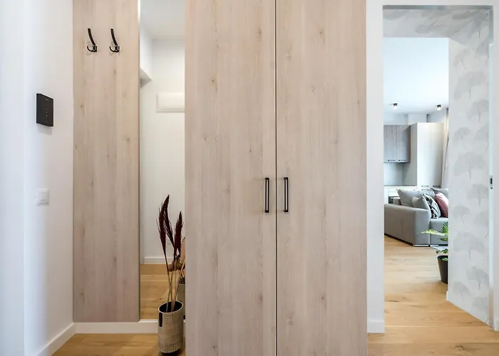 Cozy Business Area 1BR near Aviatiei Apartment Bucureşti