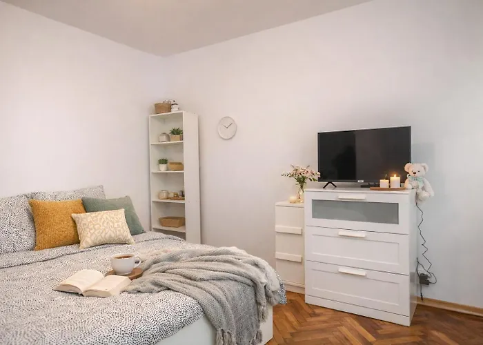 Studio Near Parklake Mall & Dristor Metro, Bucharest Bucureşti