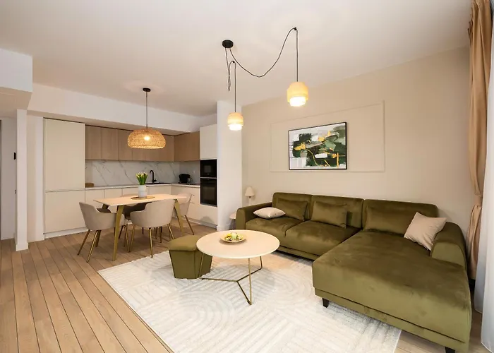 Best Residence - High-End Suites - By Solinis Homes Bucureşti