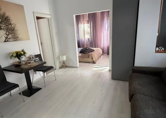 Downtown Studio Bucureşti