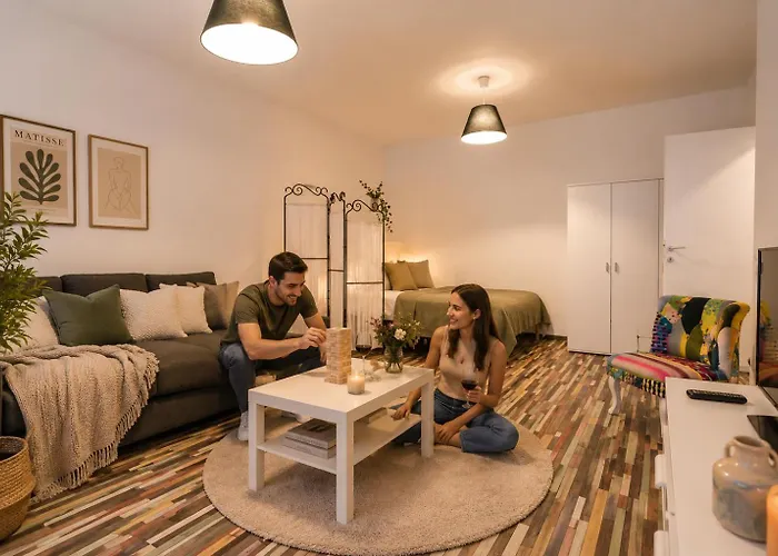 Urban Retreat Near Metro & Mega Mall Bucureşti