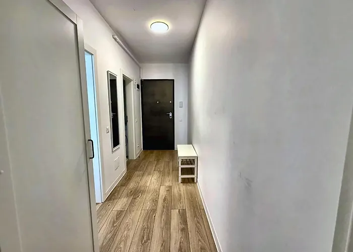 Sun Charm Studio - 57 Bucureşti