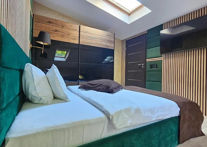 Simple Villa Rooms National Arena Self Check In Bucureşti