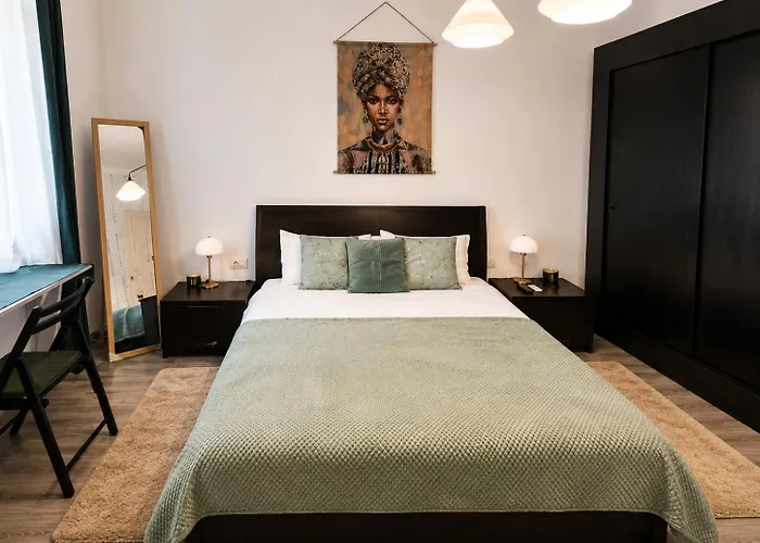 TANTRA Studio 3 FILIPESCU Bucureşti