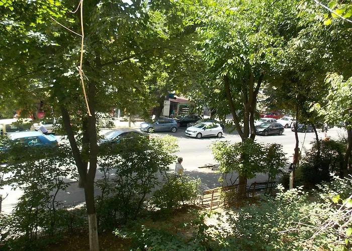 Studio Lujerului 2 Bucureşti