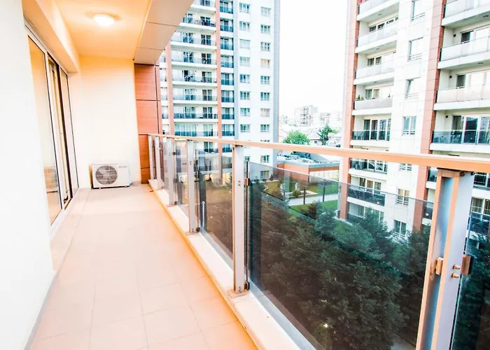 Incity Premium Garden Stay-Central Apartments &Private Terrace Bucureşti